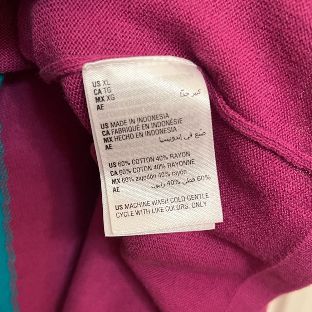 Color Block Sweater - Picture 6 of 6